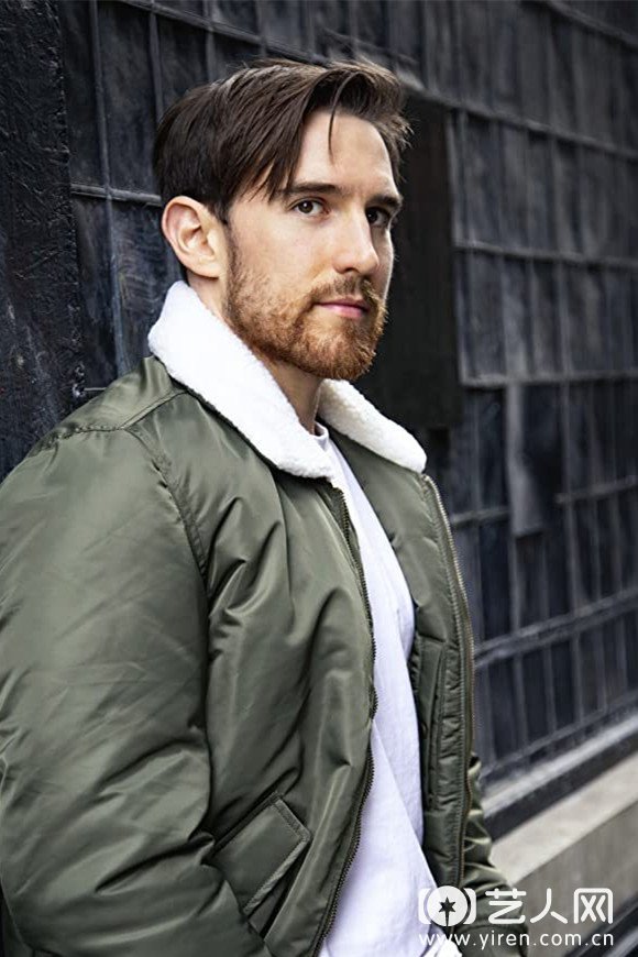 萨姆·本杰明头像