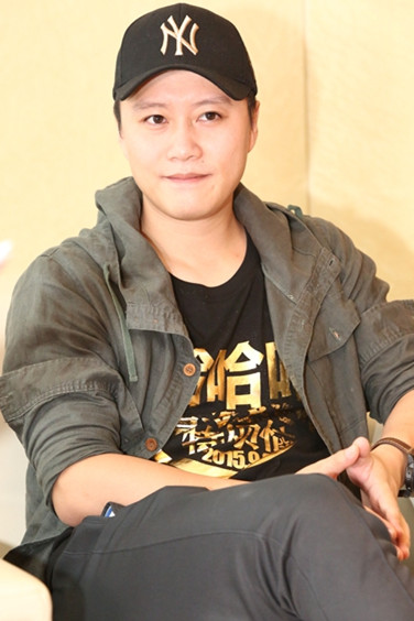 闫非