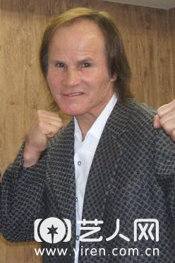 宾尼·尤奎德兹