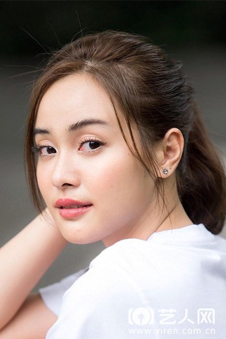 依莎亚·贺苏汪