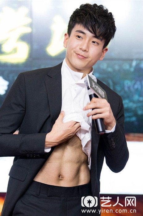 查侬·散顶腾古