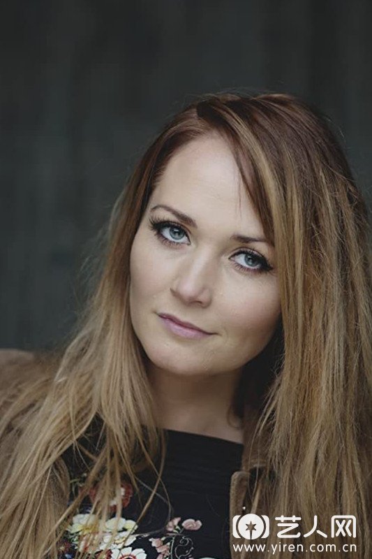 奥古斯塔·艾娃·艾伦德斯杜提尔