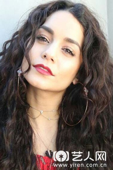 凡妮莎·哈金斯